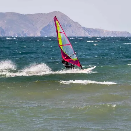 Port De La Selva 100 En La Costa Brava